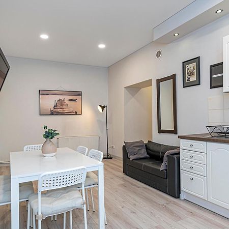 City Centre 3Bd Apartment By Hostlovers Kaunas Buitenkant foto