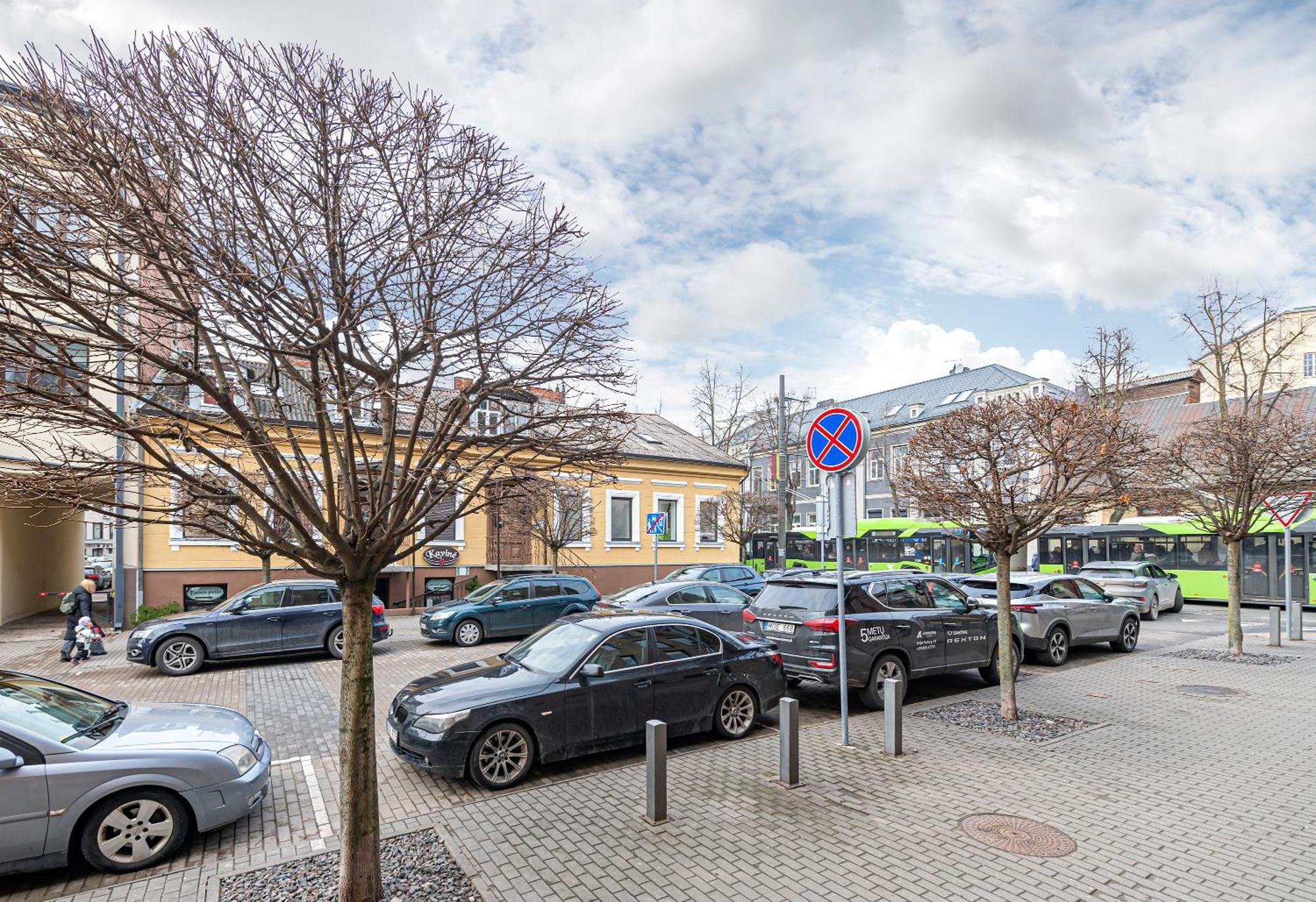 City Centre 3Bd Apartment By Hostlovers Kaunas Buitenkant foto